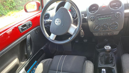 Volkswagen New Beetle 1.6 SD Klima LM PDC GRA ZV 169189349 6