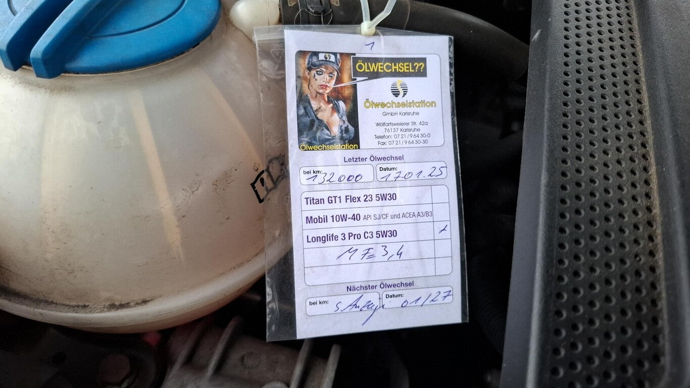 Volkswagen Passat Variant 1.6 FSI Comfortline AHK Navi PDC 145902233 12