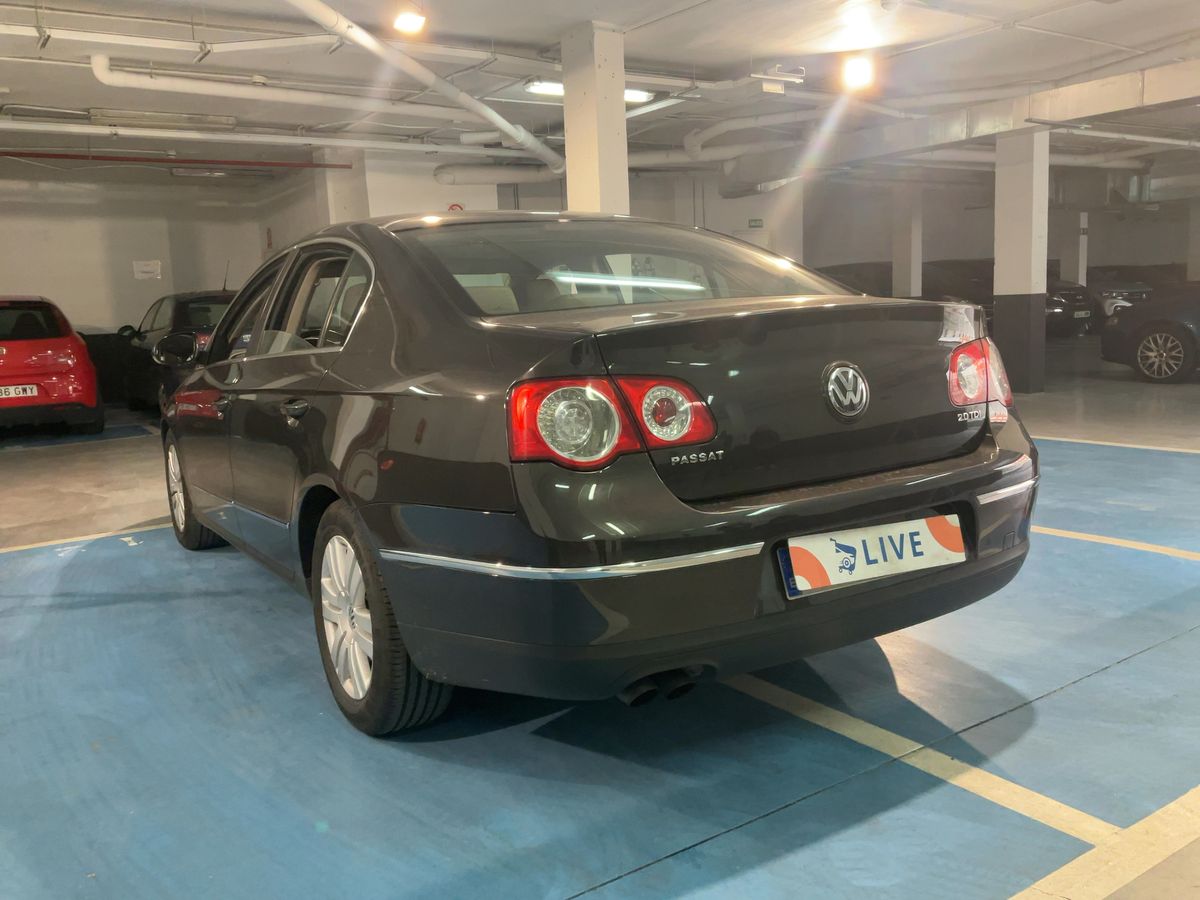 Parte trasera izquierda