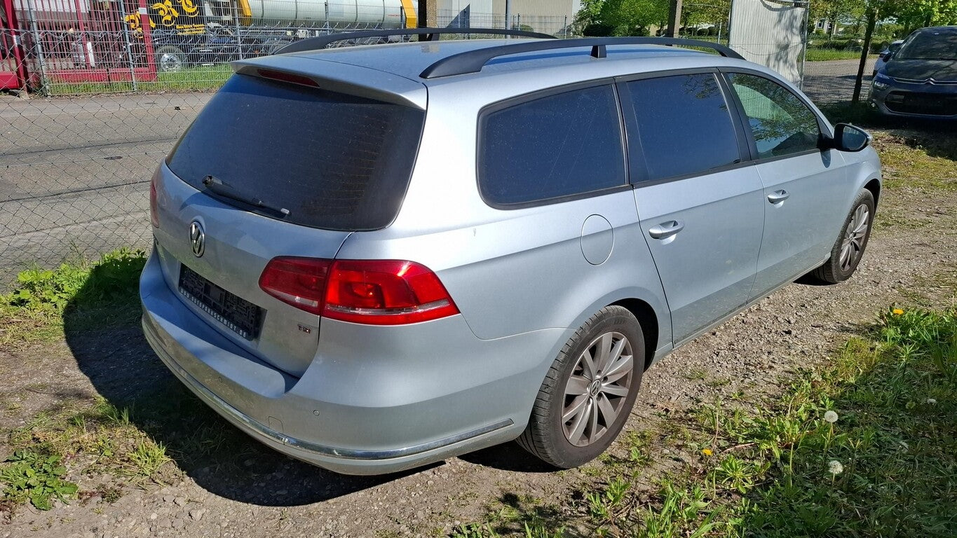 Volkswagen Passat Variant 1.8 TSI DSG Comfortline SHZ GRA 170920240 2