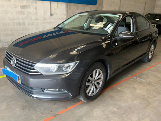 Frontal izquierda