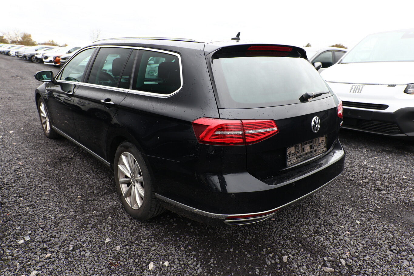 Volkswagen Passat 2.0 TDI 240 DSG 4M Highline ACC AHK Nav 140110885 3