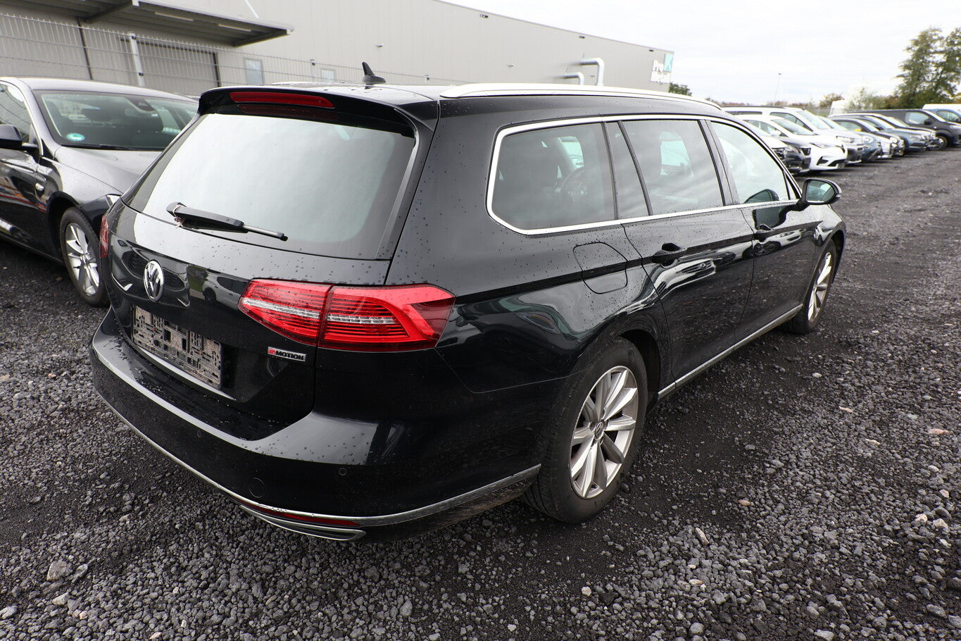 Volkswagen Passat 2.0 TDI 240 DSG 4M Highline ACC AHK Nav 140110885 2