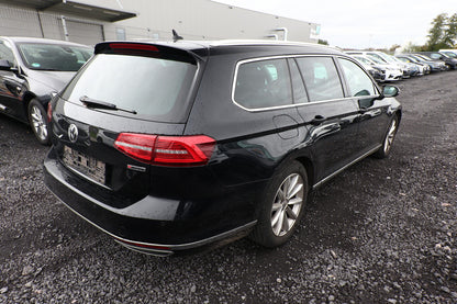 Volkswagen Passat 2.0 TDI 240 DSG 4M Highline ACC AHK Nav 140110885 2