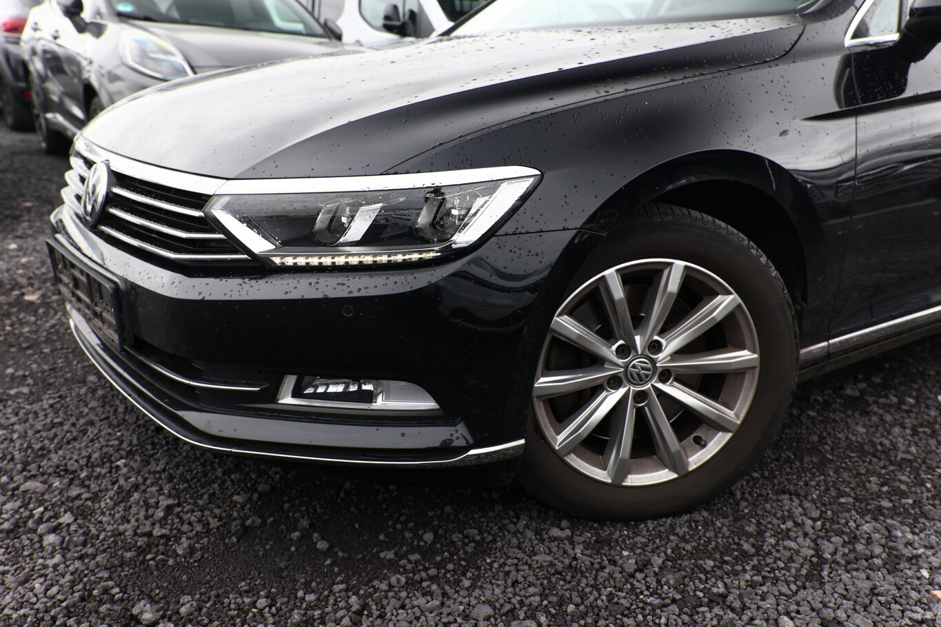 Volkswagen Passat 2.0 TDI 240 DSG 4M Highline ACC AHK Nav 140110885 4