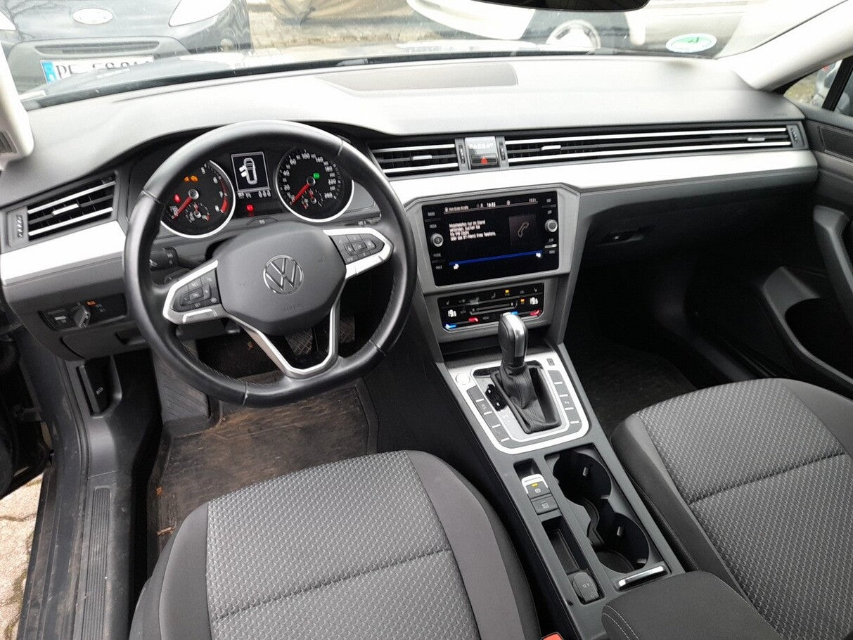 Volkswagen Passat Variant 1.5 TSI 150 DSG Nav PDC SHZ Temp 120993795 8