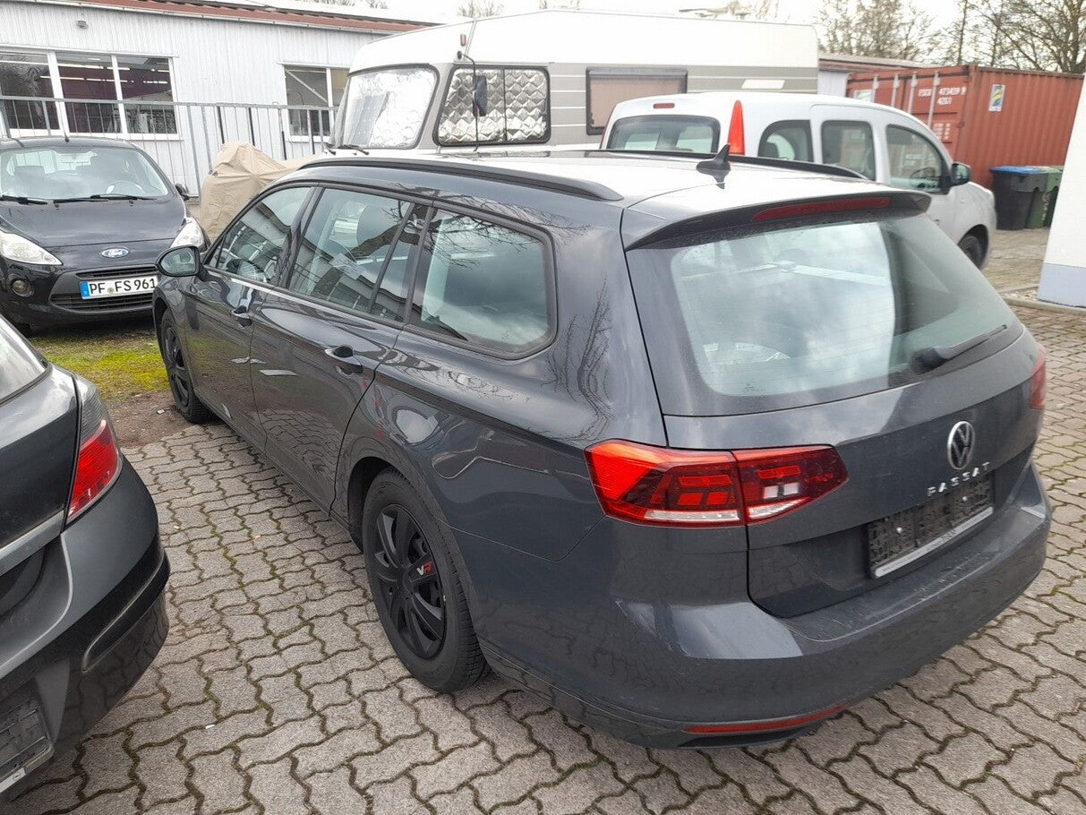 Volkswagen Passat Variant 1.5 TSI 150 DSG Nav PDC SHZ Temp 120993795 5