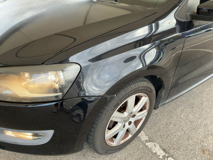 Lateral delantero izquierdo