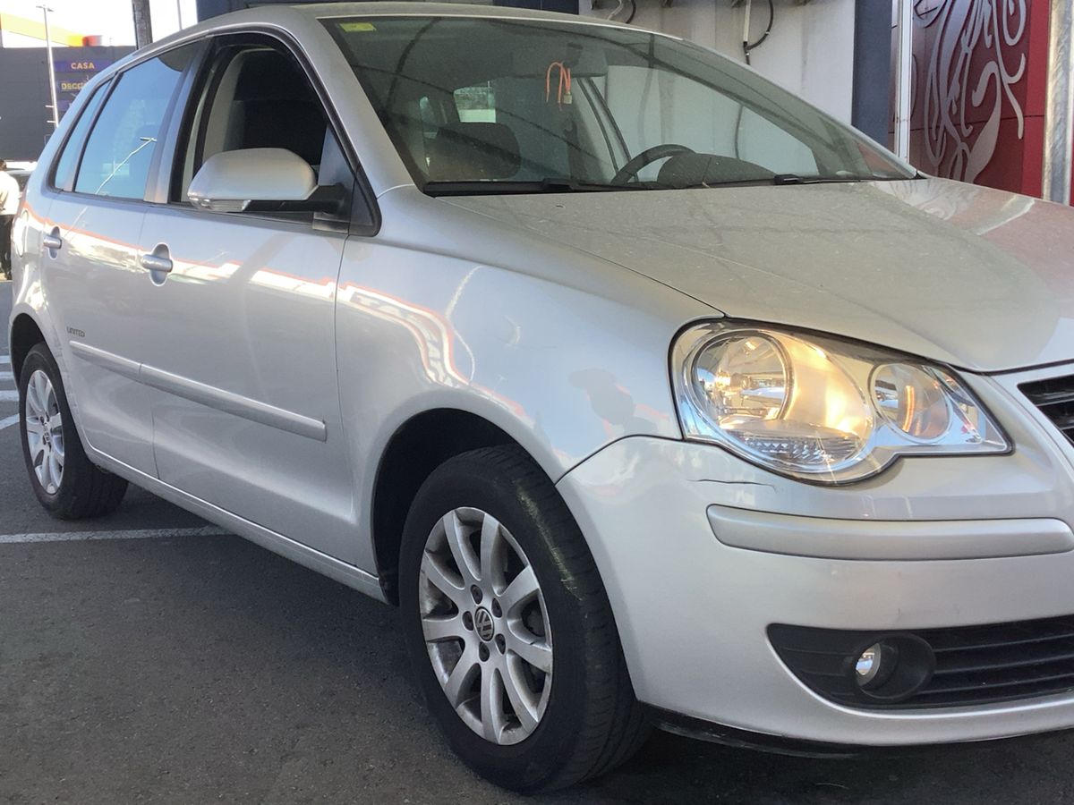 Lateral delantero derecho