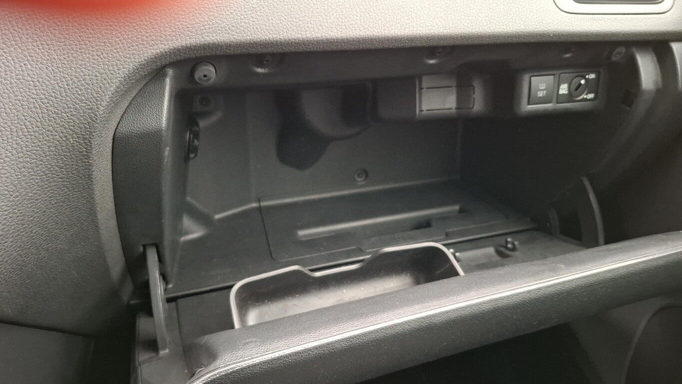 Volkswagen Polo 1.2 CL PDC GRA Climatic RCD 210 MP3 150980166 12
