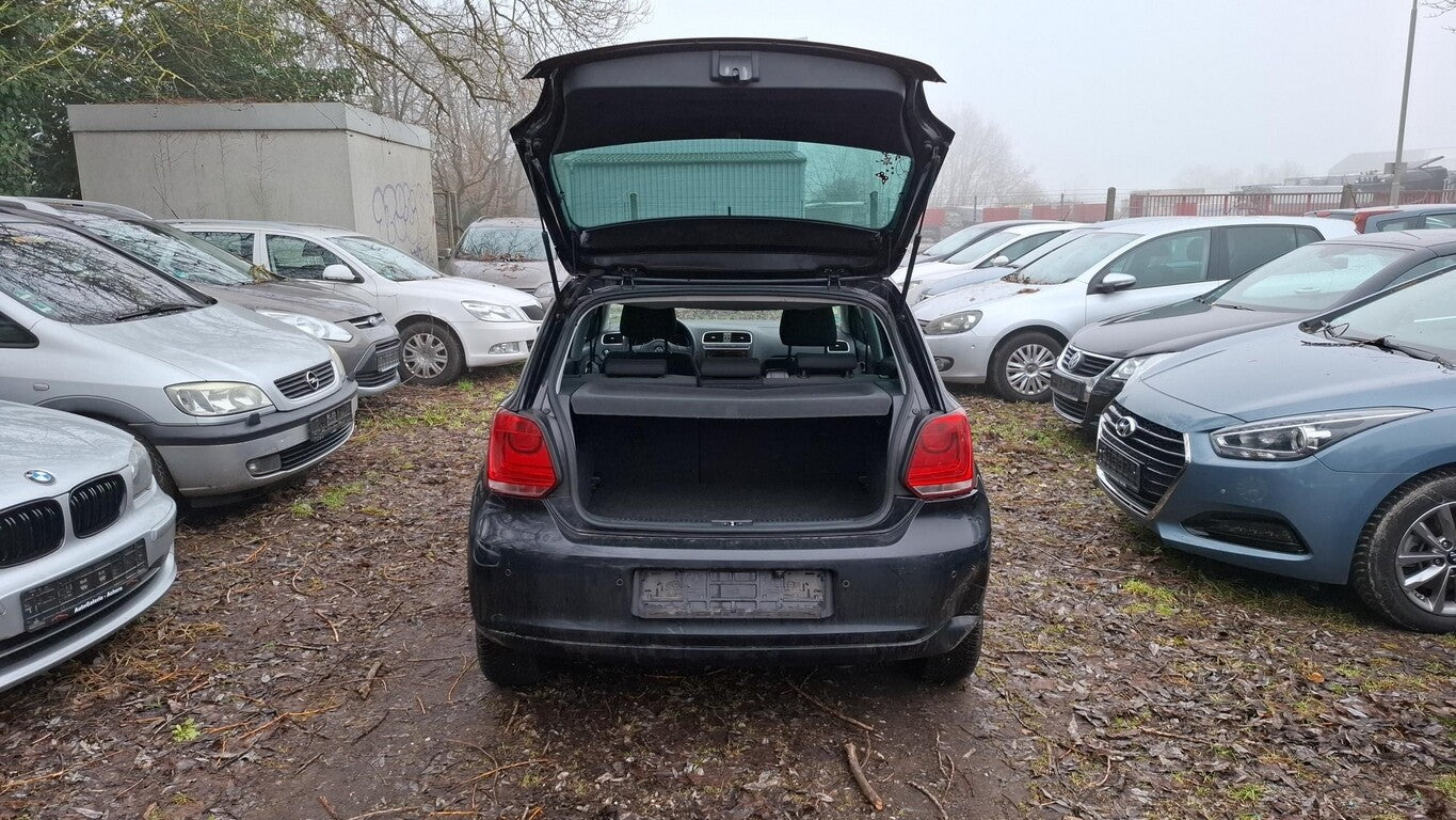 Volkswagen Polo 1.2 CL PDC GRA Climatic RCD 210 MP3 150980166 9