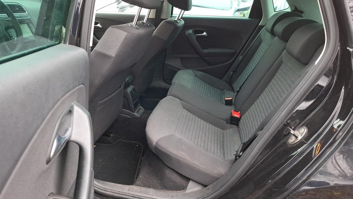 Volkswagen Polo 1.2 CL PDC GRA Climatic RCD 210 MP3 150980166 8