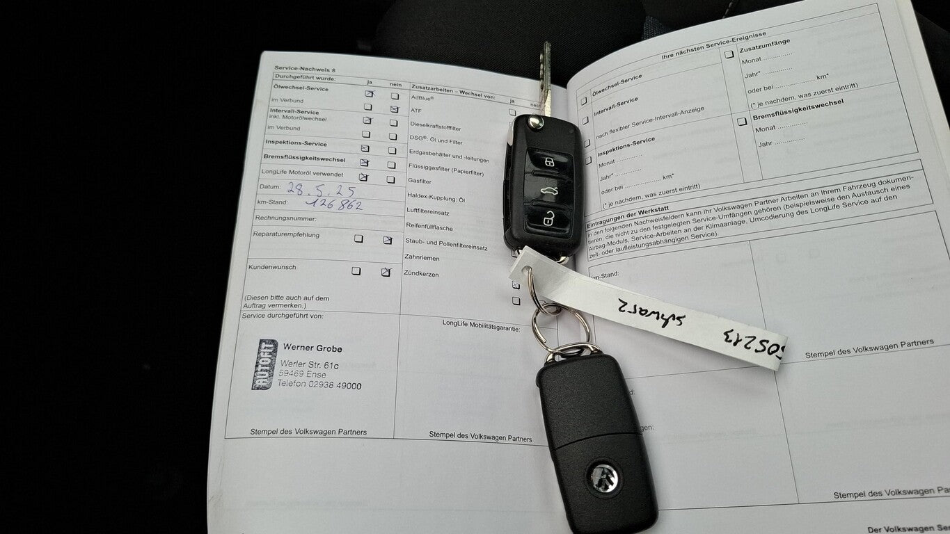 Volkswagen Polo 1.2 TSI Style PDC LM GRA Climatr SHZ el.FH 165875756 14