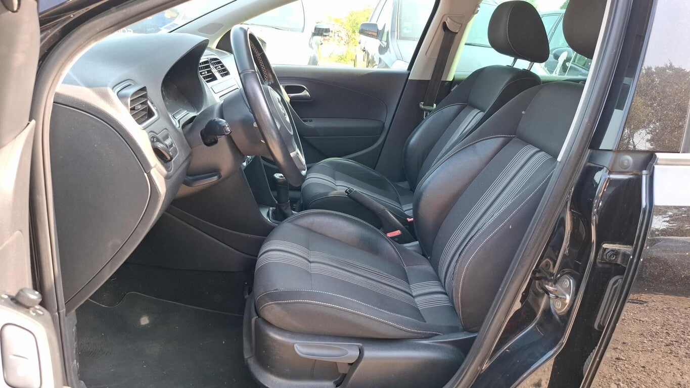 Volkswagen Polo 1.2 Match Climatic LM PDC  141098091 8