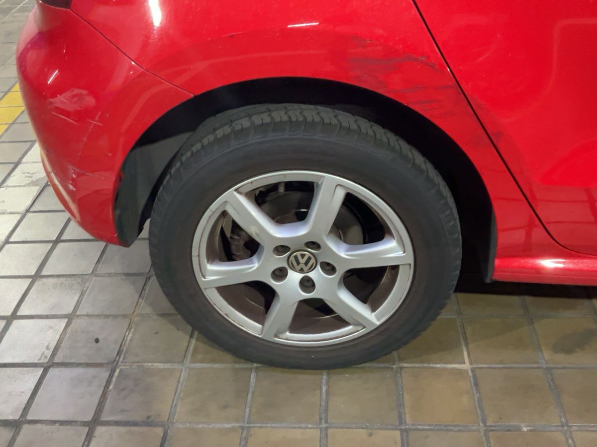 Rear right tire