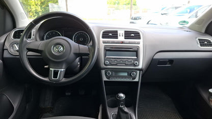 Volkswagen Polo 1.2 TSI Life Pano LM  PDC GRA Climatr SHZ 135648409 4