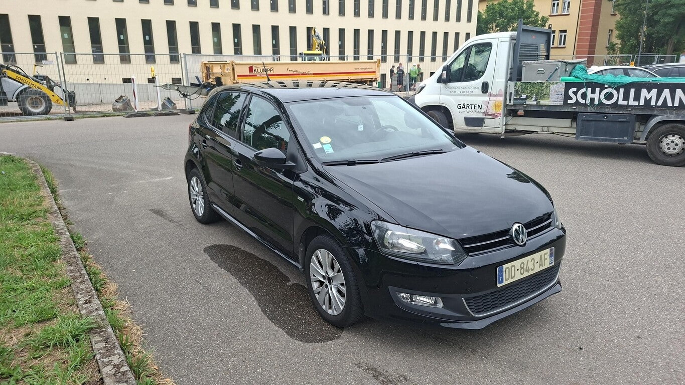 Volkswagen Polo 1.6 TDI Life Climatr PDC LM GRA el.FH 130197602 1