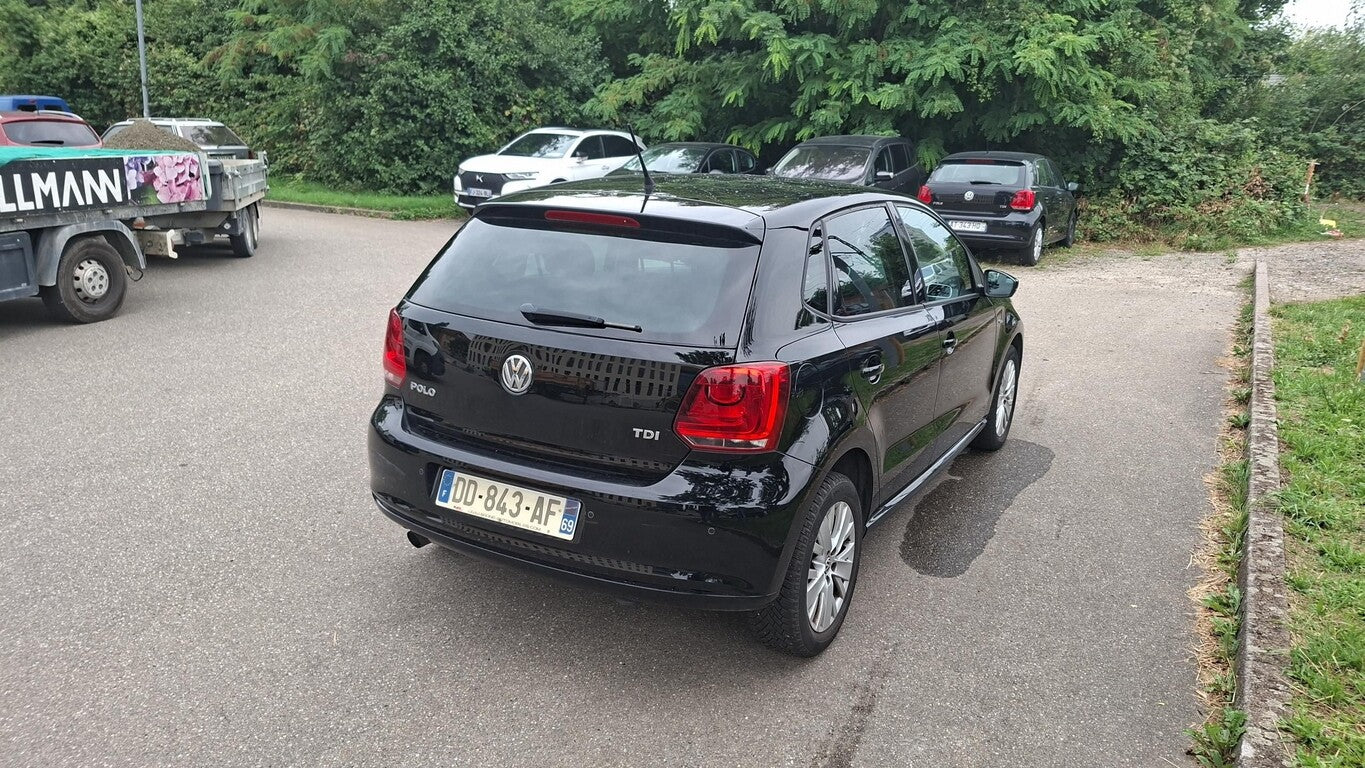 Volkswagen Polo 1.6 TDI Life Climatr PDC LM GRA el.FH 130197602 2