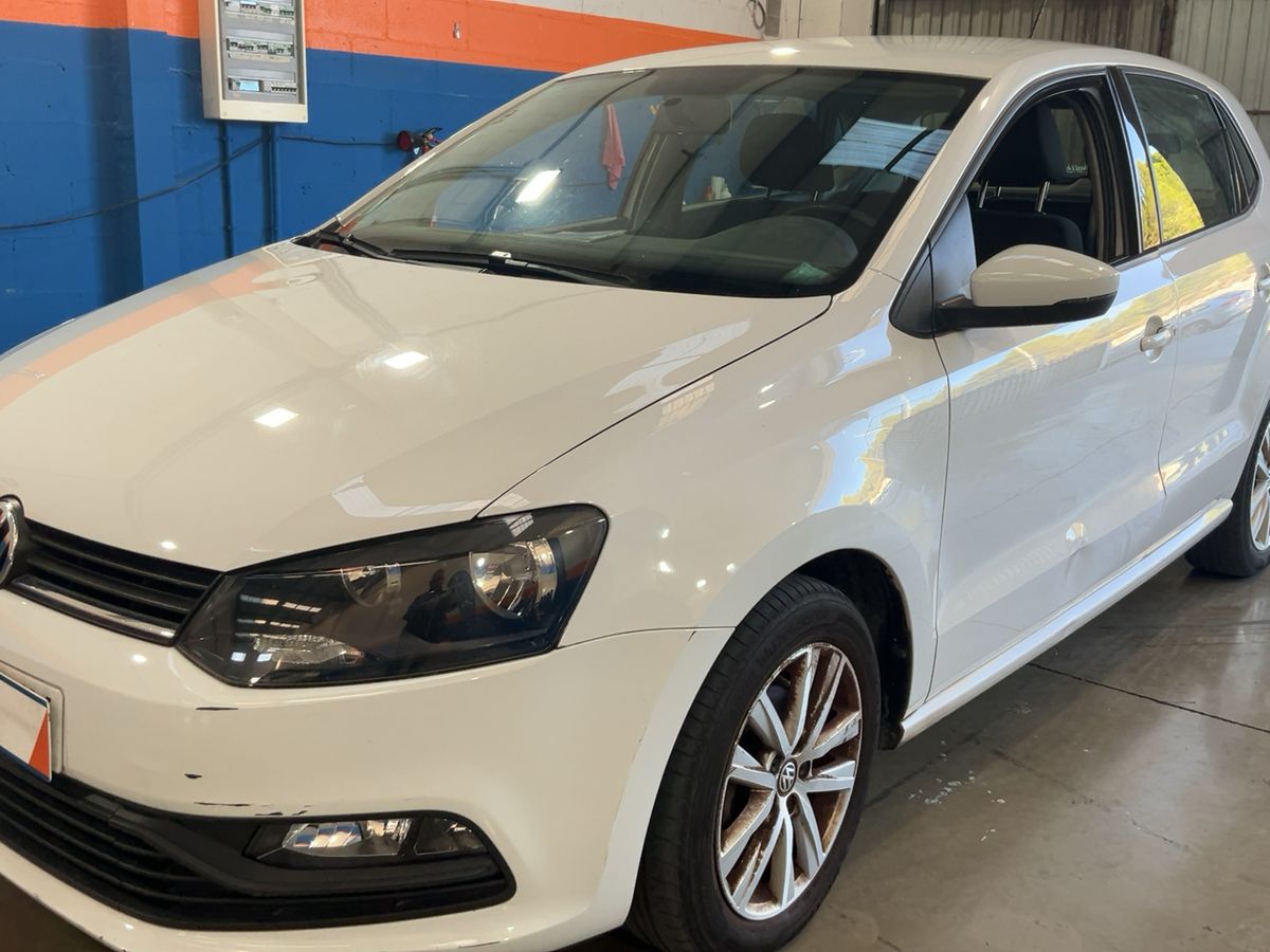 Lateral delantero izquierdo