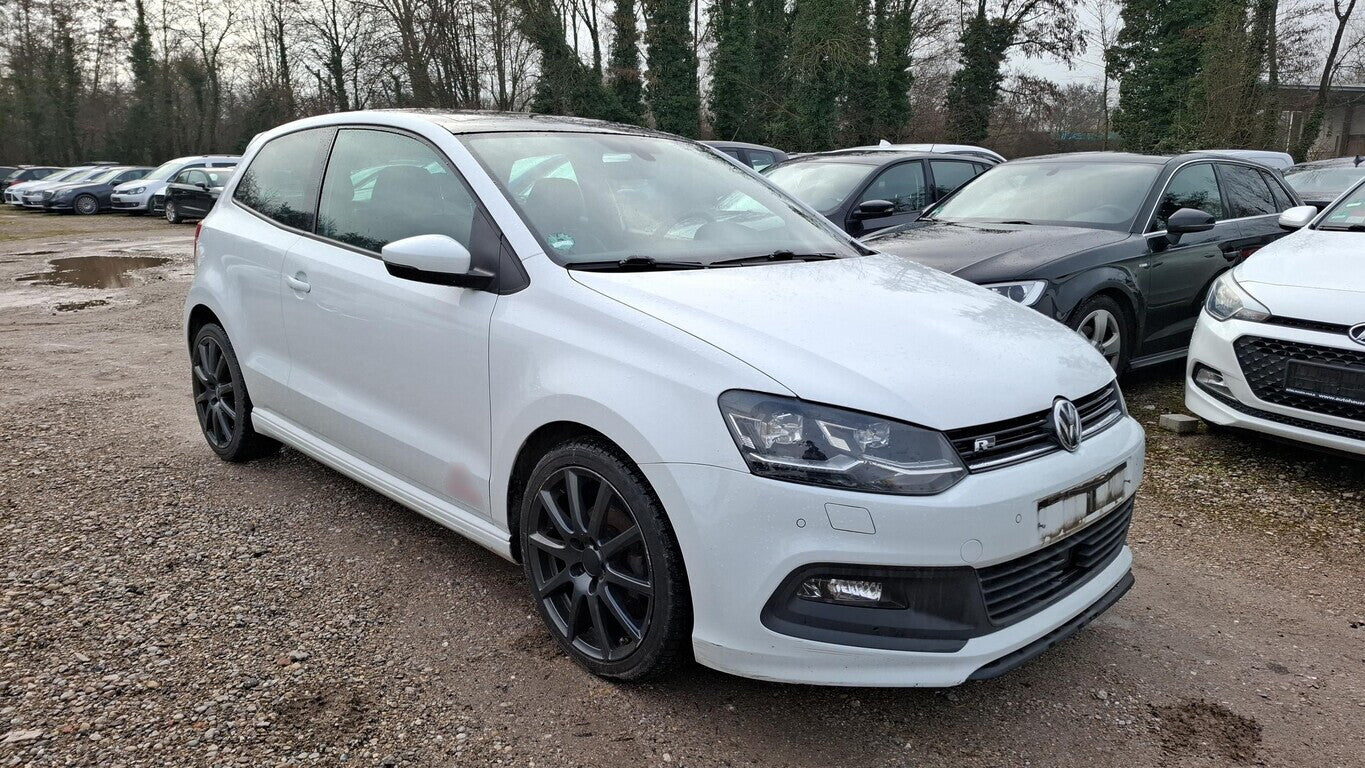 Volkswagen Polo 1.2 TSI DSG Highline Pano LED R-Line Nav 156613262 1