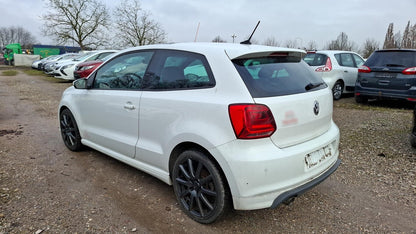 Volkswagen Polo 1.2 TSI DSG Highline Pano LED R-Line Nav 156613262 3