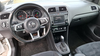Volkswagen Polo 1.2 TSI DSG Highline Pano LED R-Line Nav 156613262 4