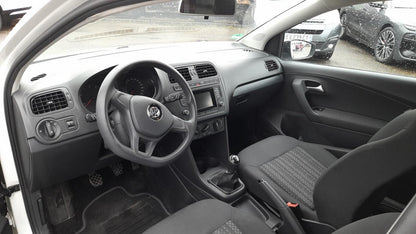 Volkswagen Polo 1.0 Trendline Cool & Sound-P Winter-P  144675201 4