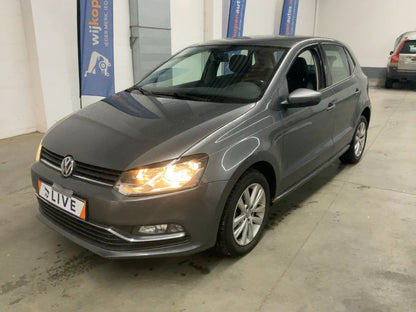 Frontal izquierda