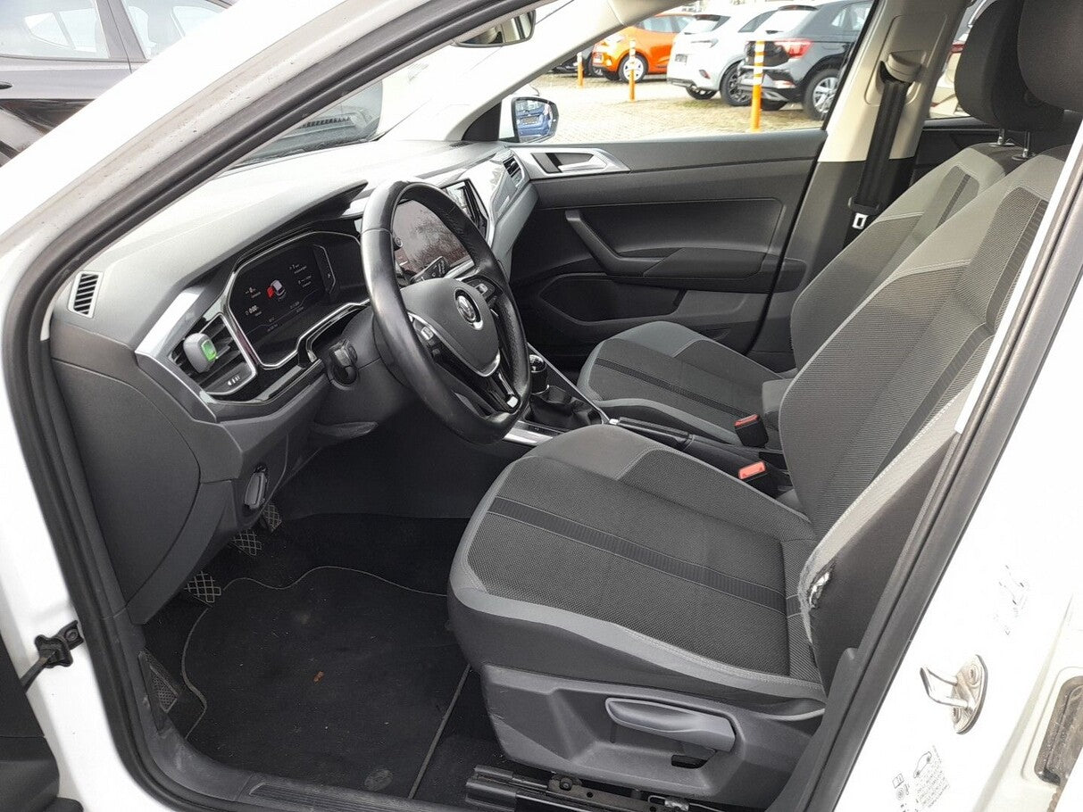 Volkswagen Polo 1.0 TSI 115 Highline LED AHK Nav ACC PDC 102532897 4
