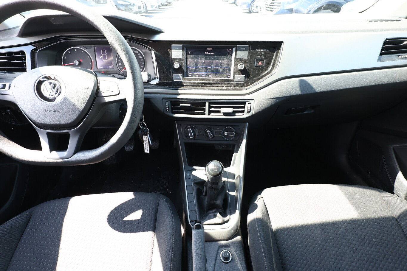 Volkswagen Polo 1.0 TSI 95 Comfortline Klima LM15Z CompC  118655043 7