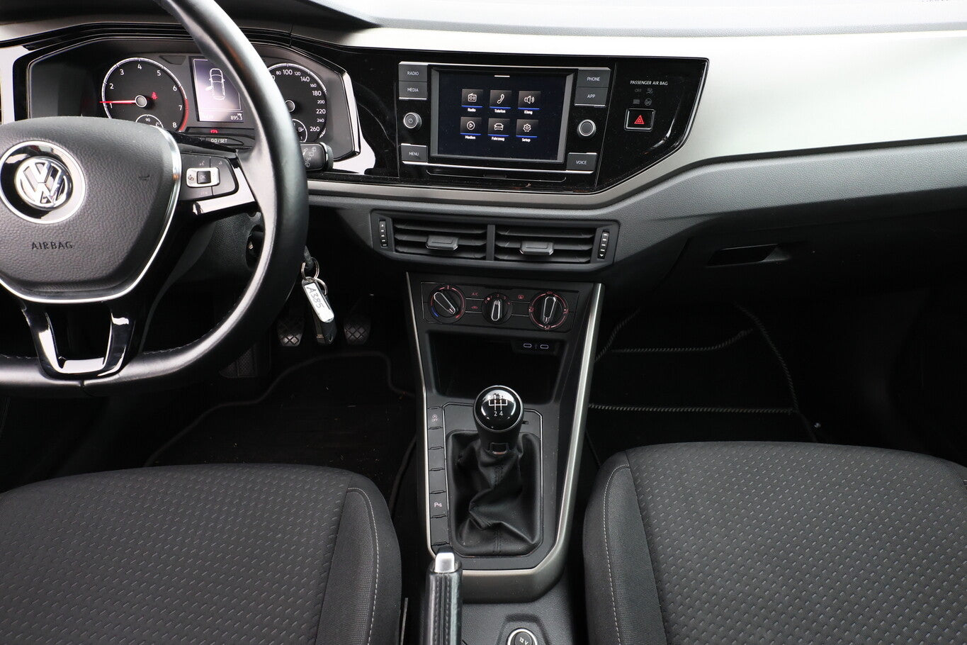 Volkswagen Polo 1.0 TSI 95 Comfortline PDC LM15Z Radio 108930975 7