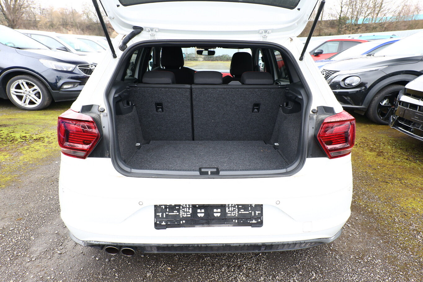 Volkswagen Polo 2.0 TSI 200 DSG GTI Nav LED LM18Z ACC Kam 153969252 10