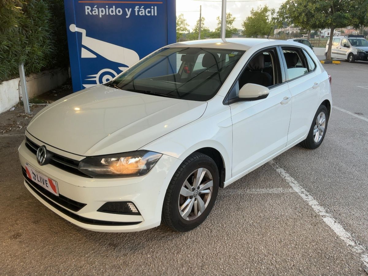 Frontal izquierda