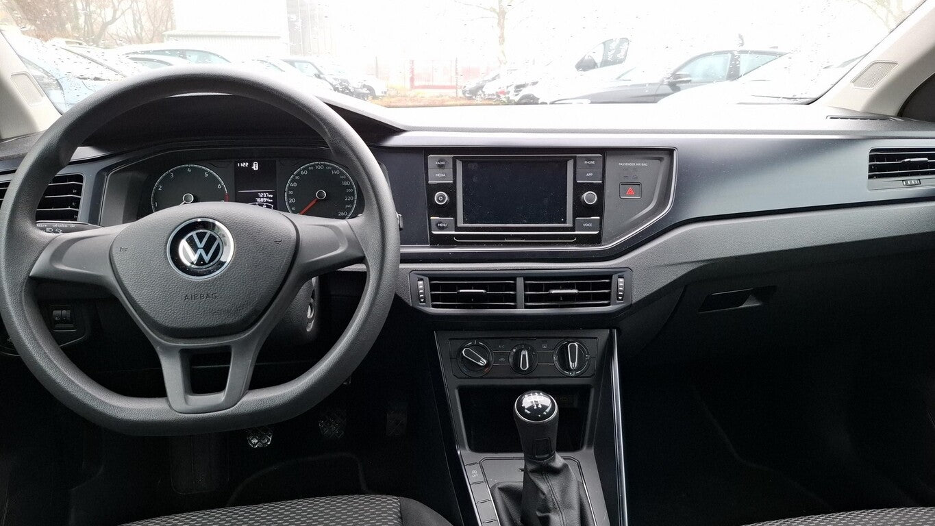 Volkswagen Polo 1.0 Trendline Klima AHK Audio Composition  143933331 4