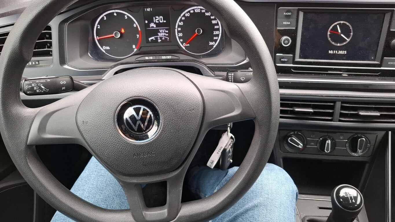 Volkswagen Polo 1.0 Trendline Klima AHK Audio Composition  143933331 6