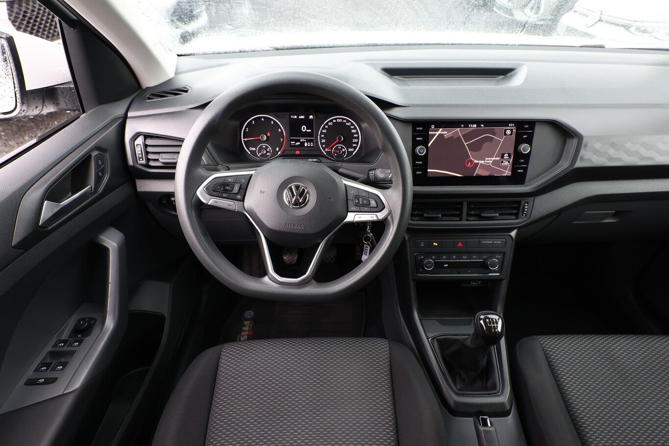 Volkswagen T-Cross 1.0 TSI 116 Nav PDC LM16Z SHZ CompM 119179581 6