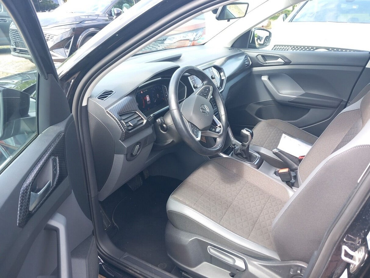 Volkswagen T-Cross 1.5 TSI 150 DSG Style LED Nav AID SHZ   124969556 4