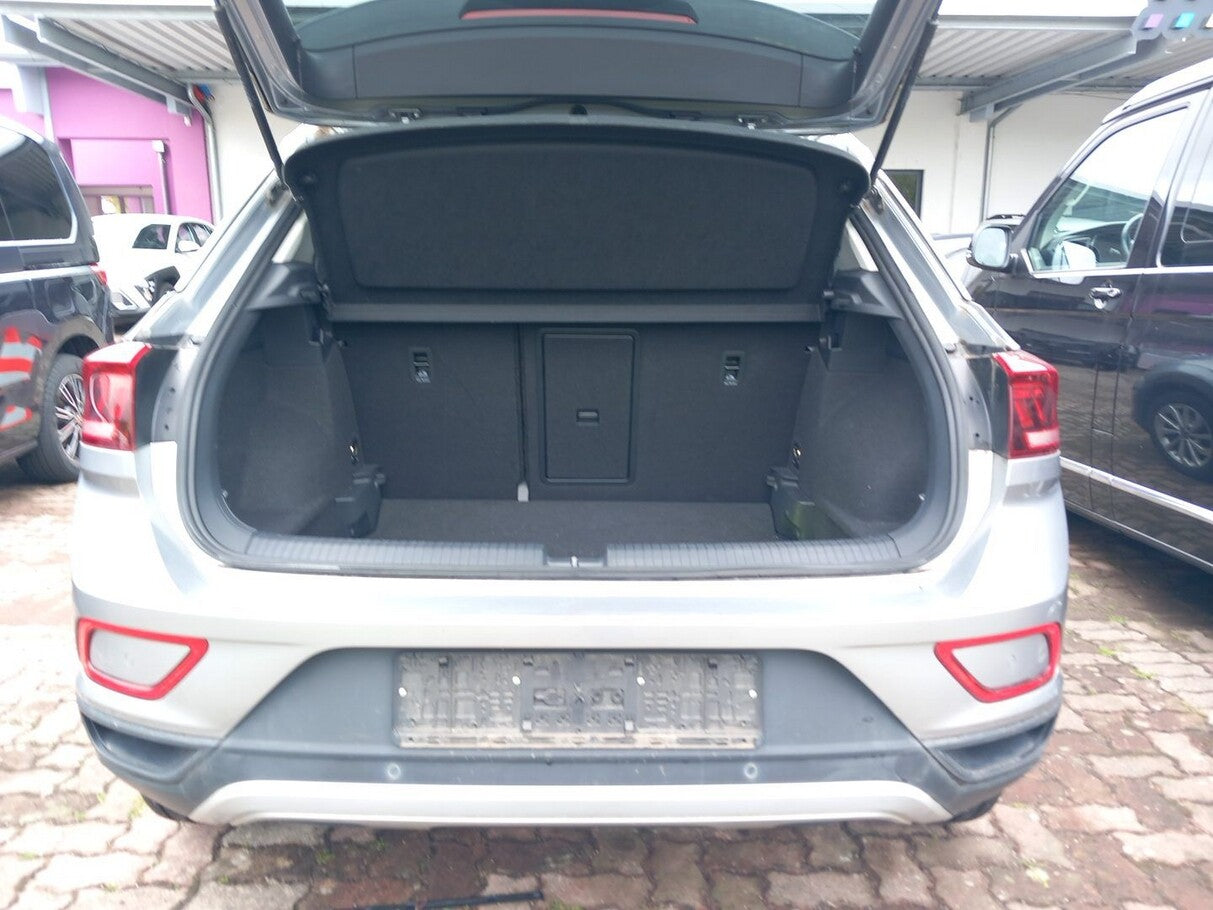 Volkswagen T-Roc 1.5 TSI 150 DSG Life LED ParkA ACC 17Z Kam 137677287 7