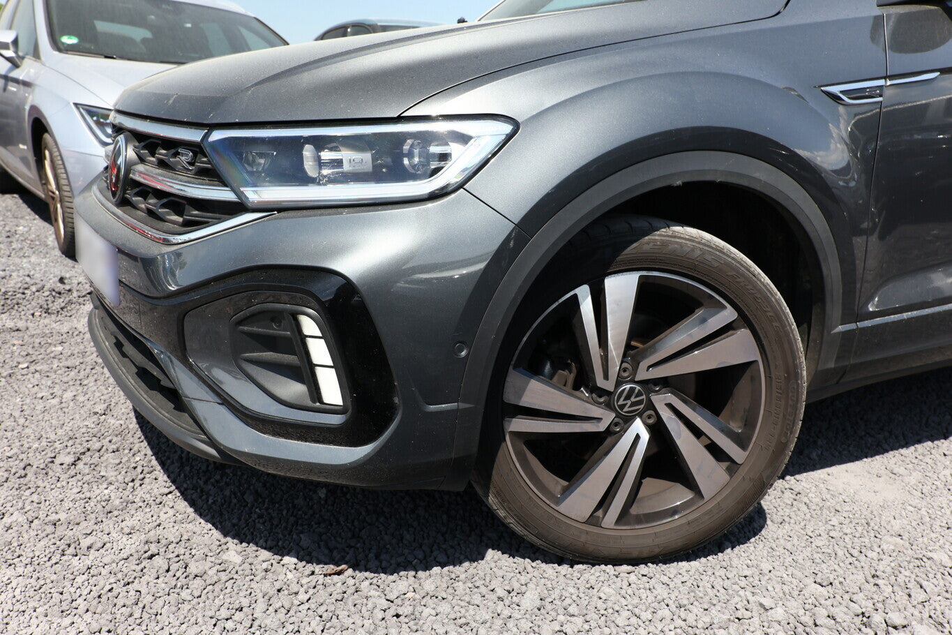 Volkswagen T-Roc 2.0 TDI 150 DSG R-Line LED Nav. PDC 120481531 4