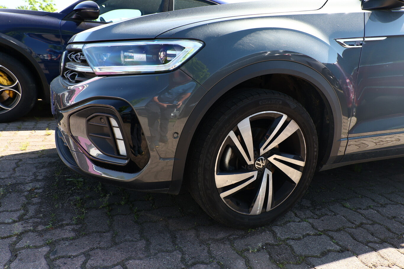 Volkswagen T-Roc 2.0 TDI 150 DSG R-Line LED Nav. PDC 120481531 4