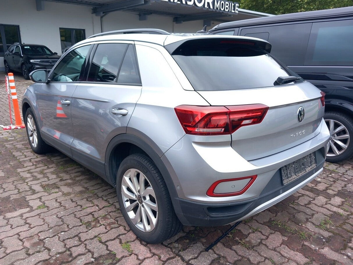 Volkswagen T-Roc 1.5 TSI 150 DSG Life LED ParkA ACC 17Z Kam 137677287 3