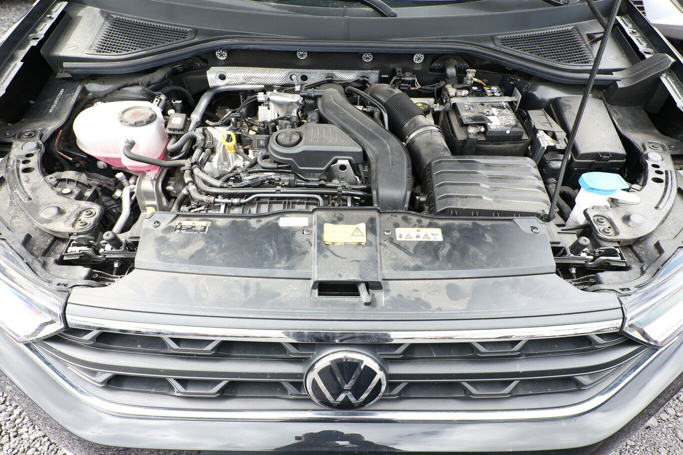 Volkswagen T-Roc 1.5 TSI 150 2Z-Clim Kam SHZ Keyl ACC PrivG 135851785 11