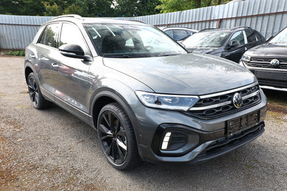 Volkswagen T-Roc TSI DSG R-Line Pano BlackP 19Z LED+ EasyOp 152383601 1