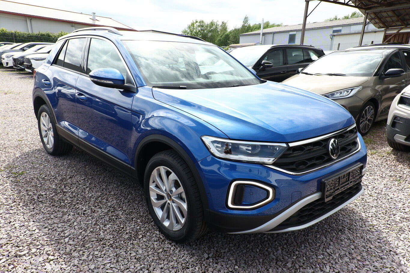 Volkswagen T-Roc 1.5 TSI 150 DSG LED+ R2D Keyl Kam SHZ 17Z 114679075 1