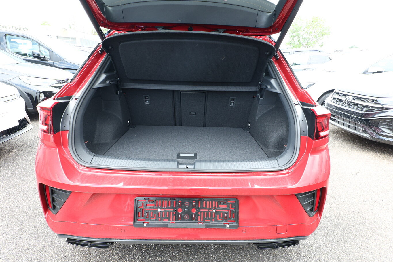Volkswagen T-Roc TSI DSG R-Line Pano BlackP 19Z LED+ EasyOp 153105001 10
