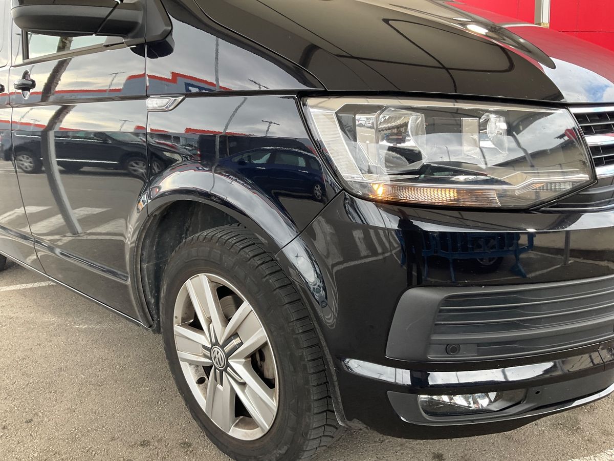 Lateral delantero derecho