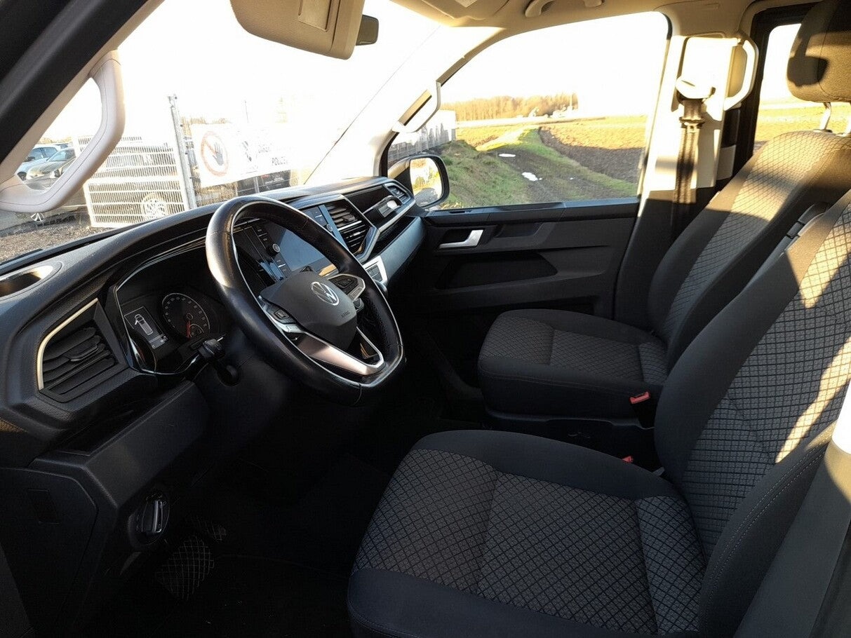 Volkswagen T6.1 Multivan 2.0 TDI 150 DSG7 Trendline 7S Nav  109048694 4