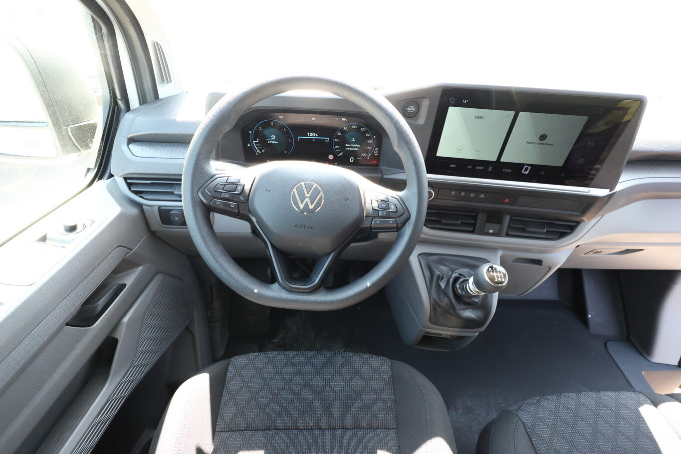 Volkswagen T7 Transporter 2.0 TDI 150 LED DigC PDC FACELIFT 92960351 6