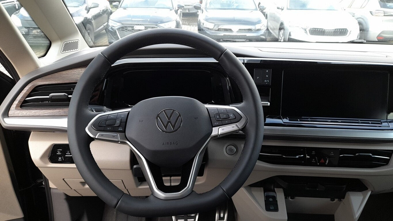 Volkswagen T7 Multivan 2.0 TDI 150 DSG Style NavPro PrivG 95960599 6