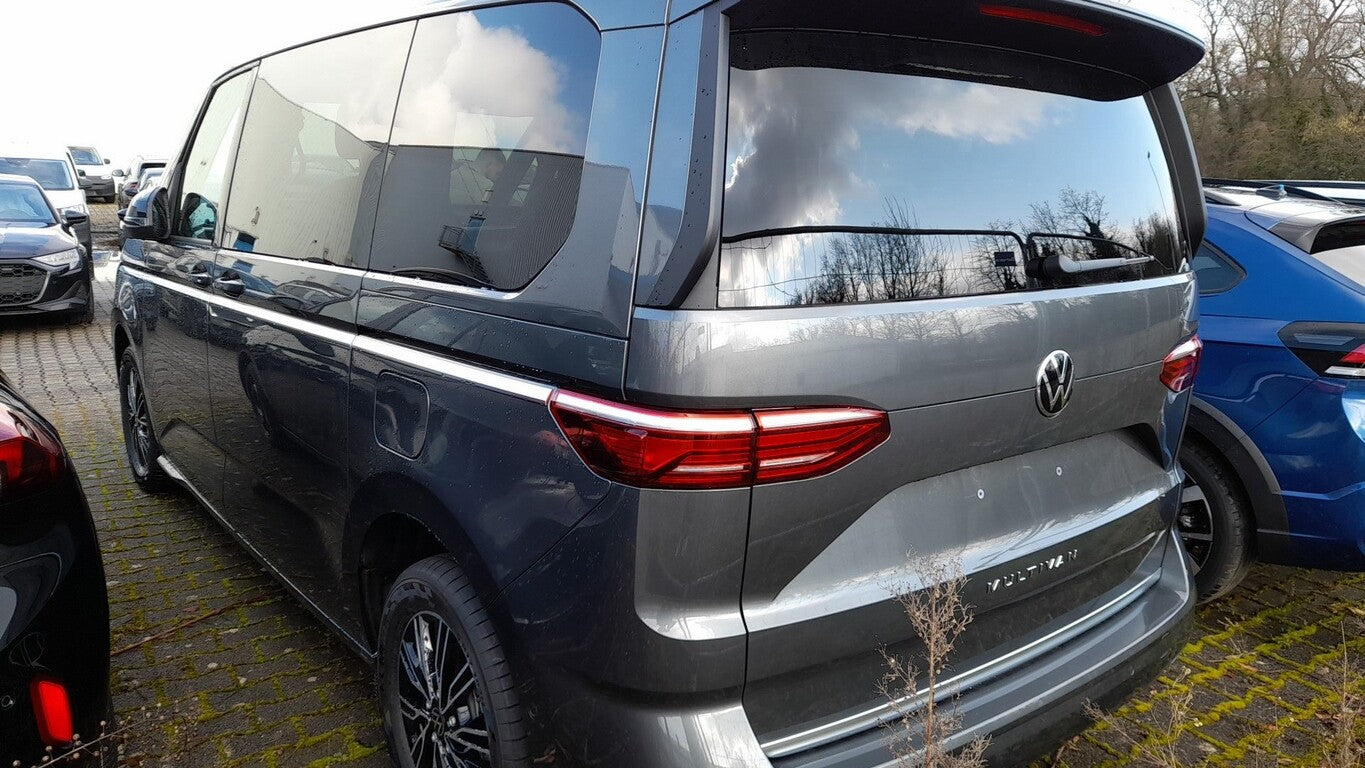 Volkswagen T7 Multivan 2.0 TDI 150 DSG Style NavPro PrivG 95960599 3